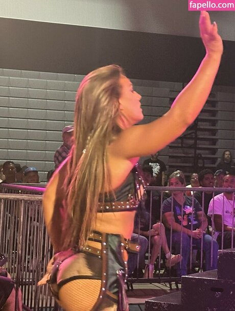 Fallon Henley pornstar erotic image