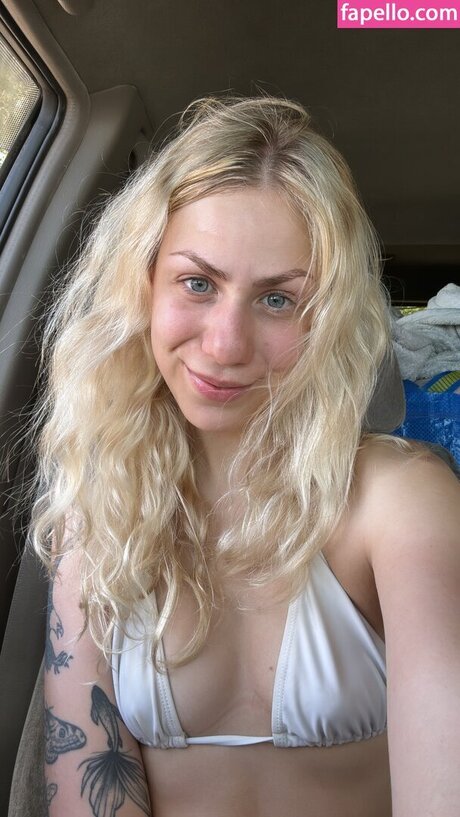 Marie Watson model nude photo