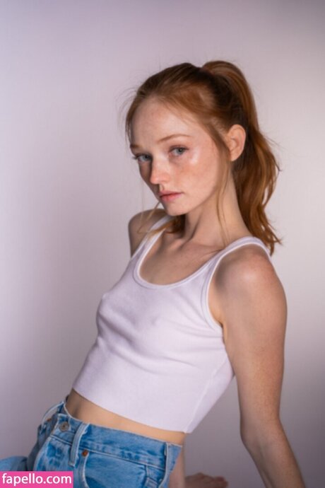 Samantha Cormier model porn photos