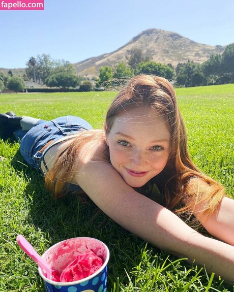 Samantha Cormier star beautiful photos