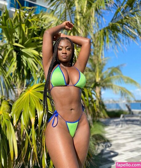 Yababeth star hot img