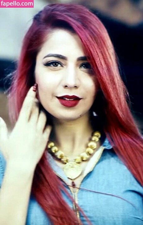 Jasmine Sandlas exclusive star gallery
