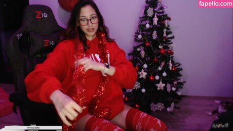 Kybeleniz adult actress photos