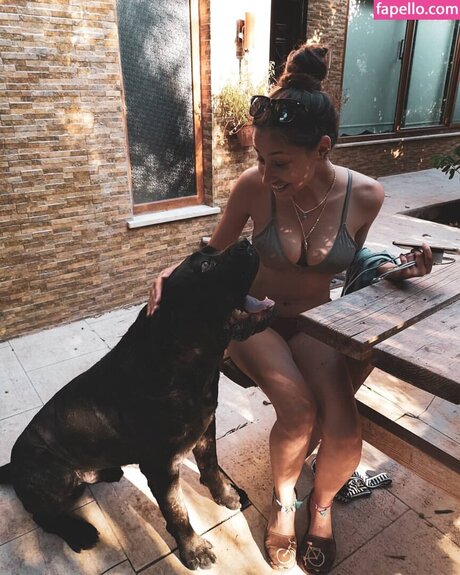 Kybeleniz naked star img