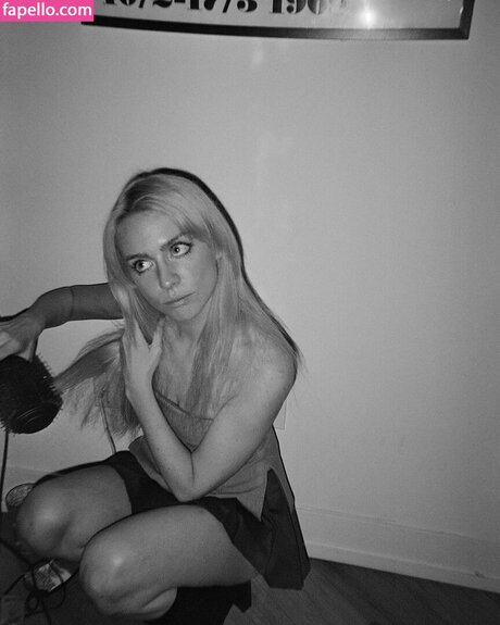 Maddie Phillips hd star pictures