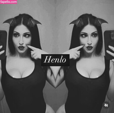 slanofflames beautiful actress photos