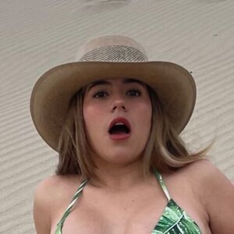 Kim Estrada star adult pic