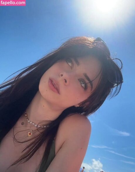 Carmaxlla pornstar free image