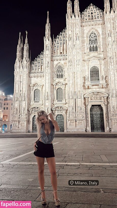 Thalia Hamidi nude actress image