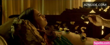 Cara Gee model porn pictures