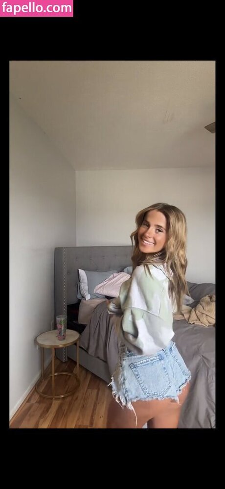 Livromanoo adult actress img