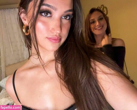 Katie Thompson Profile pic