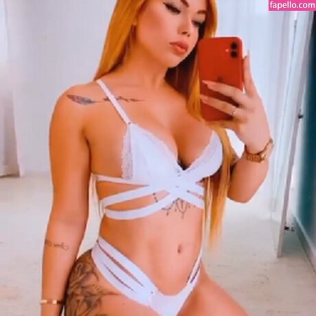 Moonick Oliveira pornstar perfect photos