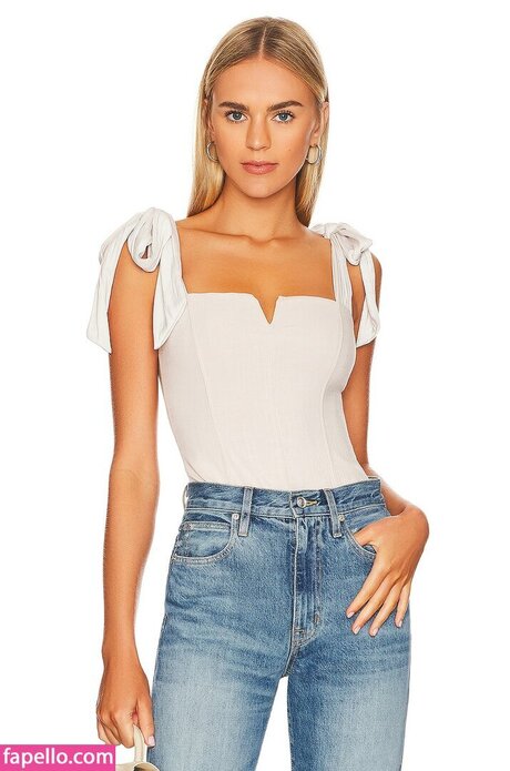 Lola Moon perfect model archive