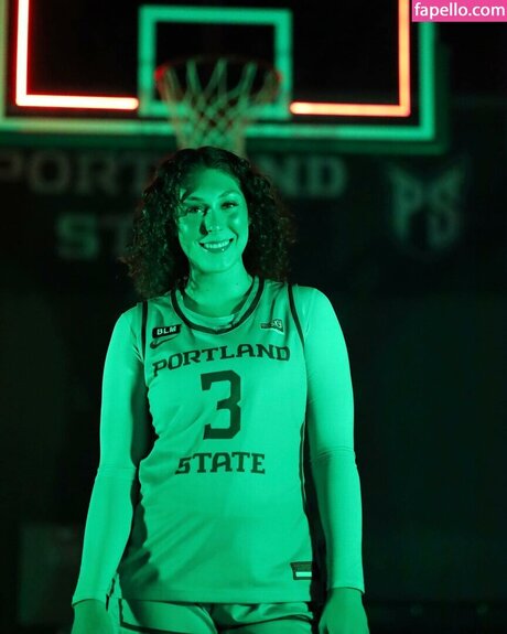 Brooklyn Strandy pornstar adult photo