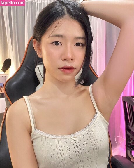 ttanuae porn star archive