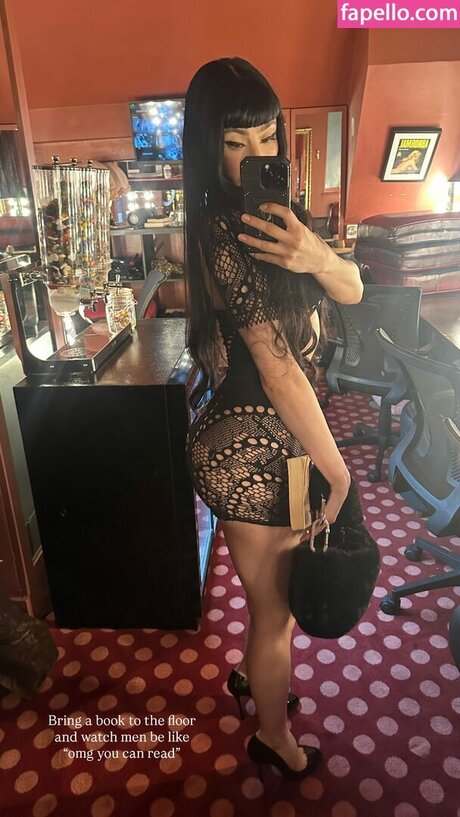 SweetSeverine star best pic