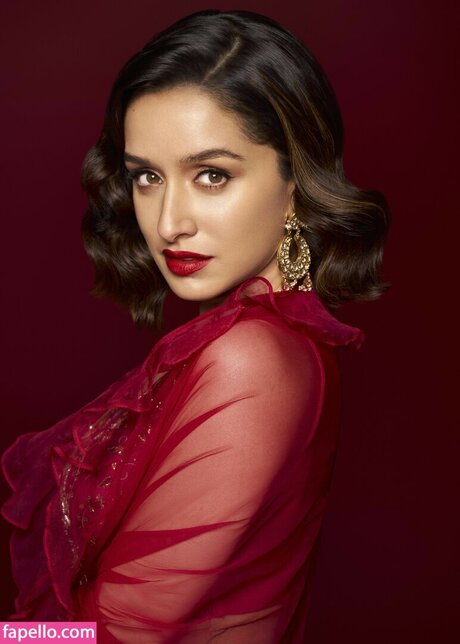 Shraddha Kapoor star art archive