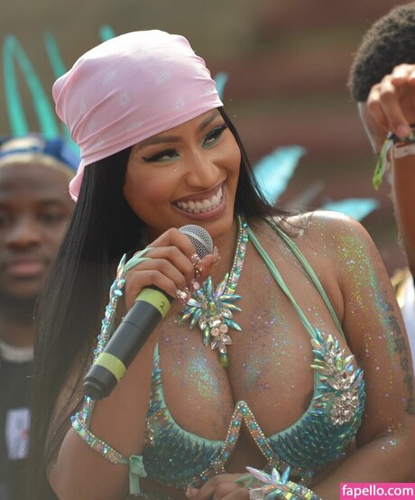 Nicki Nipples sexy pornstar img