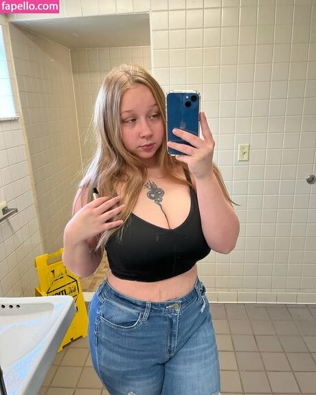 tabbbi77 sexy pornstar image