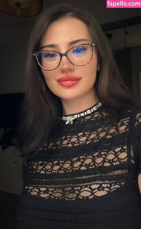 Su Balc_ beautiful actress pic