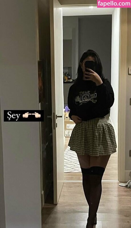 Su Balc_ star nudes picture