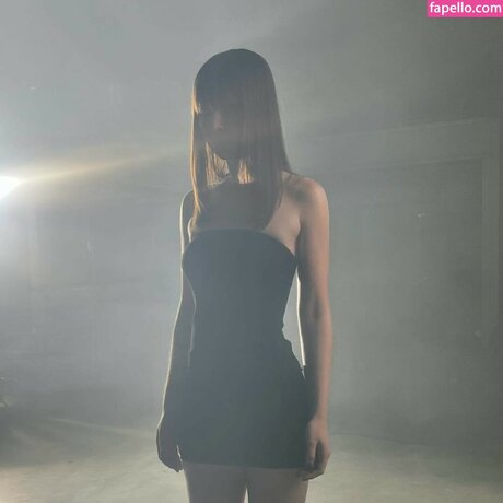 Ella Woolsey high quality star photo