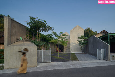 adeliaacker pretty pornstar photos