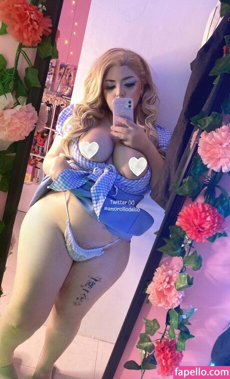 Amorcillo Del Cora model exclusive image