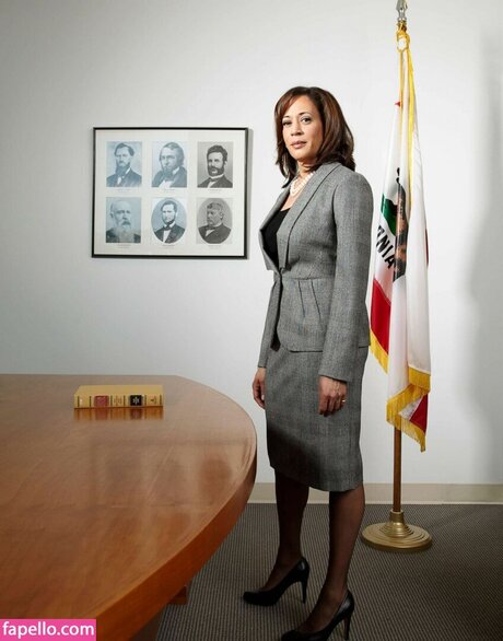 Kamala Harris model erotic photo