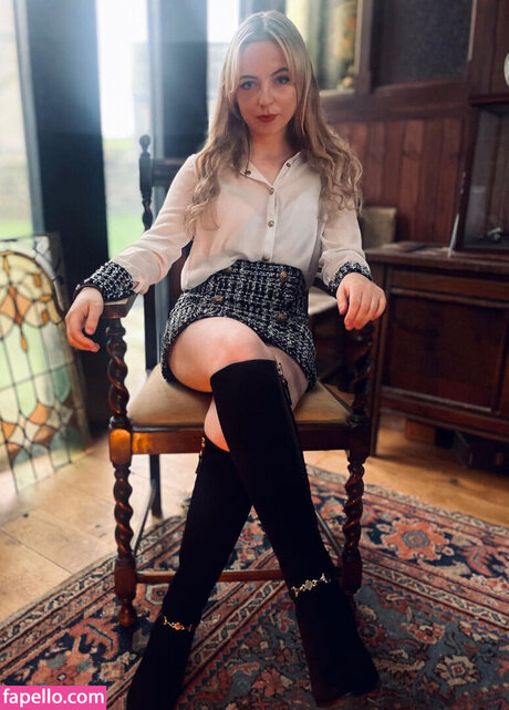 Eleanorruthwilliams model erotic pic