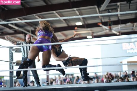 Kaci Lennox best actress images