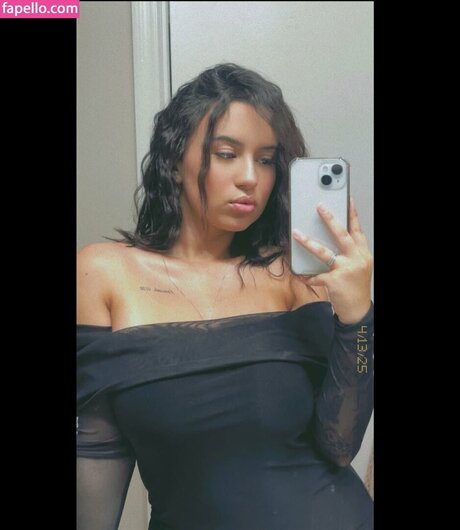 Sierra Elizabeth pornstar erotic image