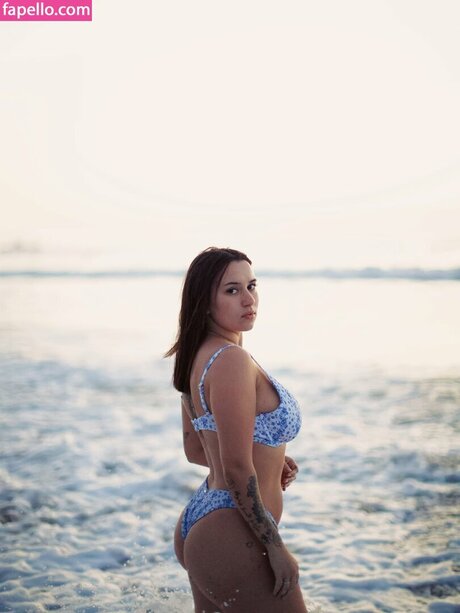 Sierra Elizabeth hd pornstar picture