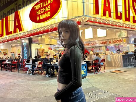 Om4ly top actress pics