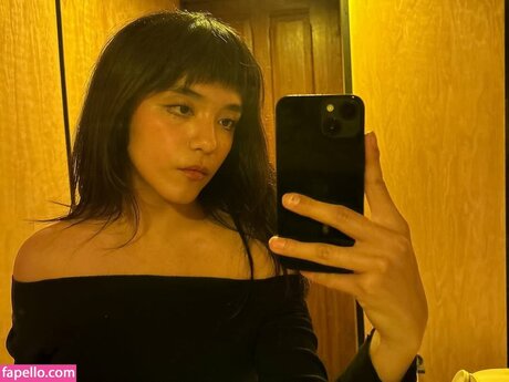 Om4ly erotic pornstar gallery