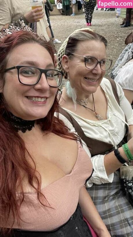 RefashionedHippie star best galleries