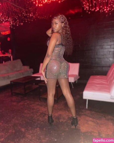 Chef Madam nudes model picture