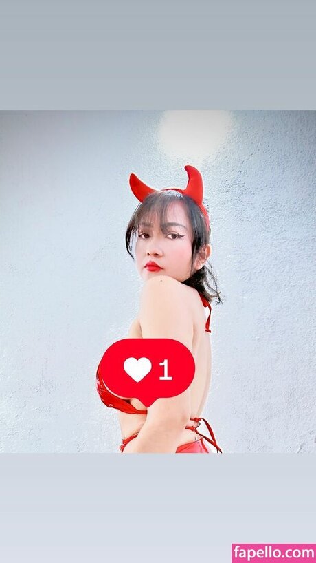 Virydinthemirror xxx pornstar photo