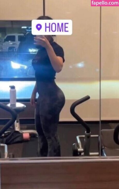 adolladola model erotic pic