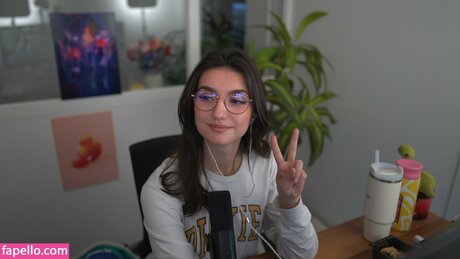 Juliette Arz art actress pic