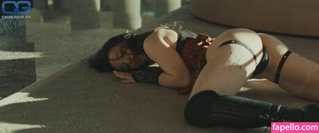 mikeymadison exclusive star img