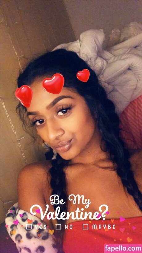 xoswathi naked star images