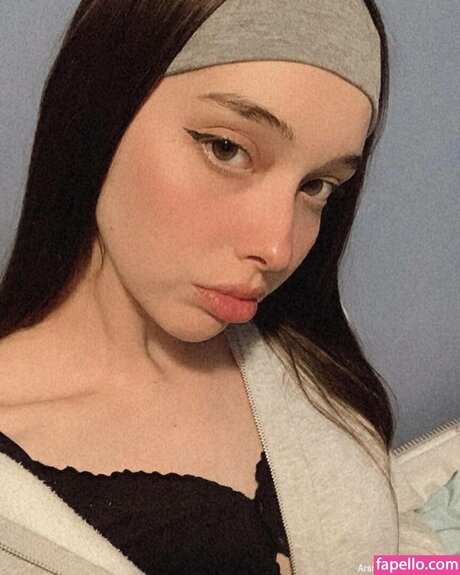 Chile Mega pornstar naked pic