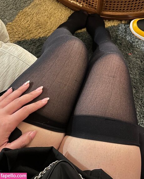 tarantunya pornographic model image