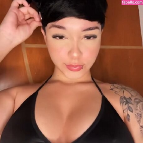 Gatuninhaaa perfect pornstar photo