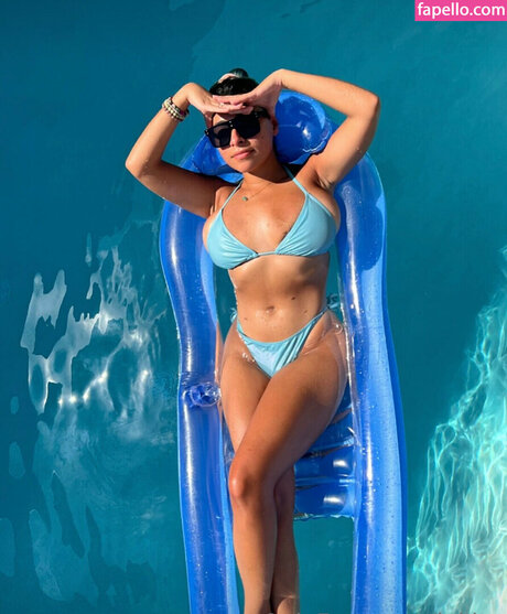 jolie23x sexy pornstar pic