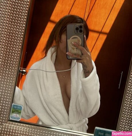 Aurora Menchaca pornographic model galleries