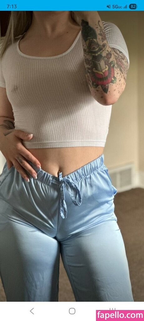 Araya Rose nice actress images