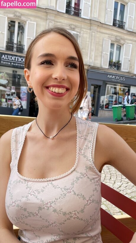 Serena Skybourne pornstar beautiful photo